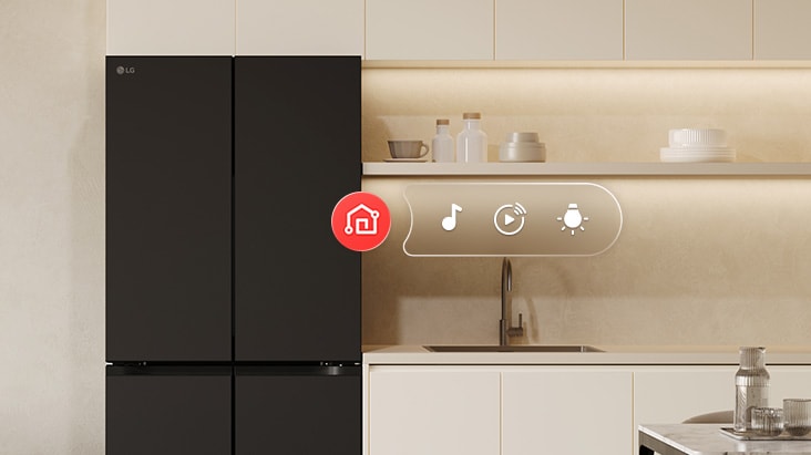 Mặt trước view của tủ lạnh LG với các biểu tượng giao diện đại diện cho các tính năng của ThinQ UP.
