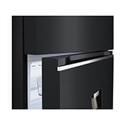 Handle detail