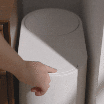 Handle that stores neatly inside the LG dehumidifier