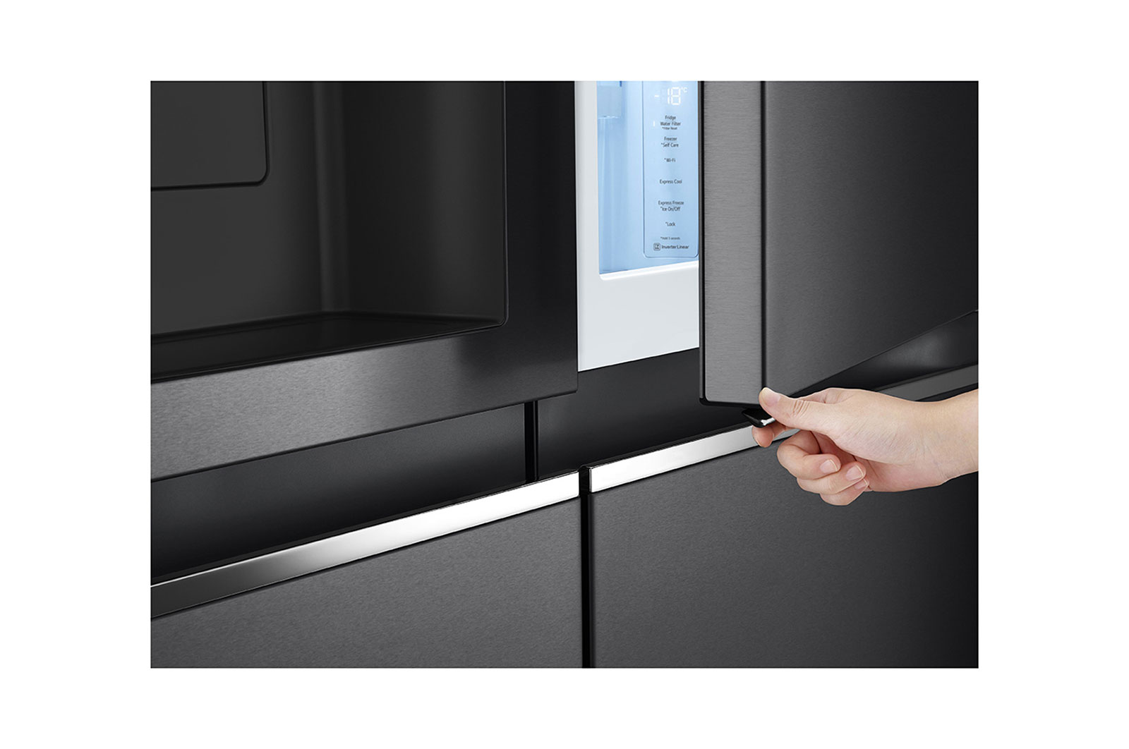 LG 611L Side by Side Fridge with Uvnano™ Water Dispenser in Black Finish, GC-J257SQKS