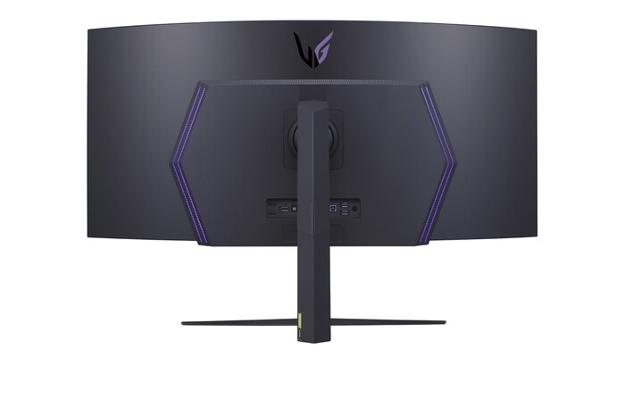 LG 45'' UltraGear™ OLED Curved Gaming Monitor WQHD with 240Hz Refresh Rate 0.03ms (GtG) Response Time, 45GR95QE-B