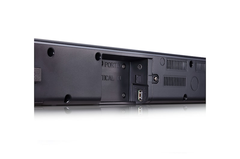 LG SQC2 2.1Ch 300W Soundbar with Wireless Subwoofer and Bluetooth, SQC2