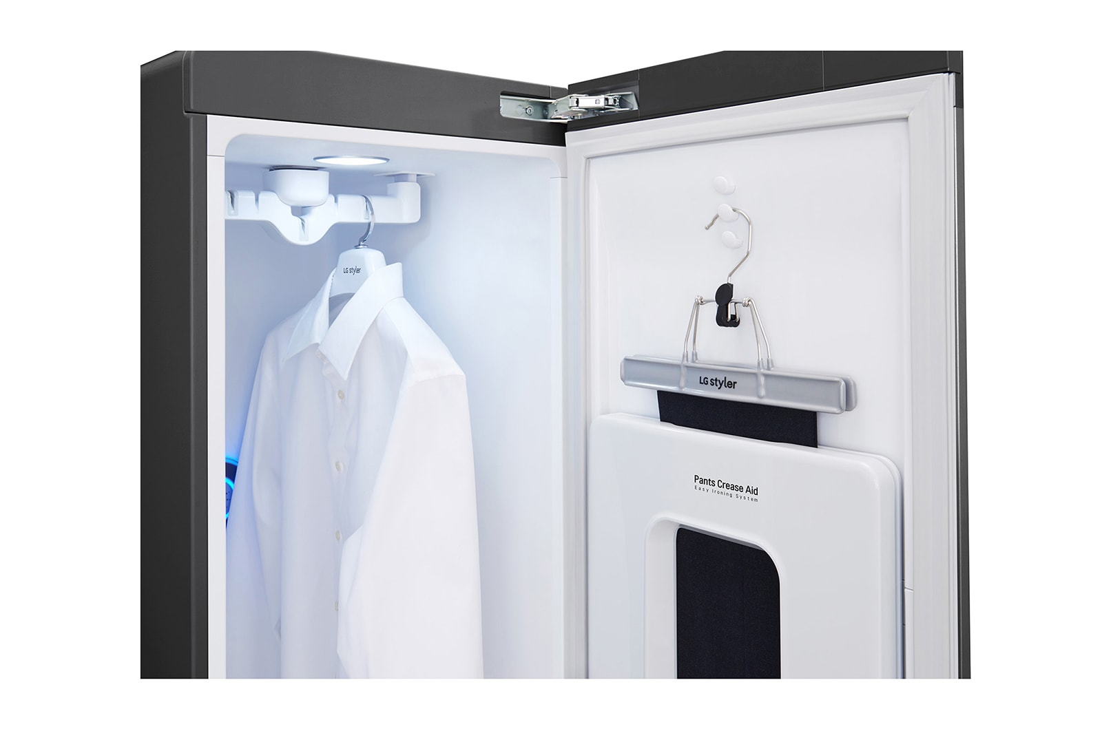 LG  3 Garment Styler Slim with TrueSteam™ in Mirrored Glass finish, S3MFC