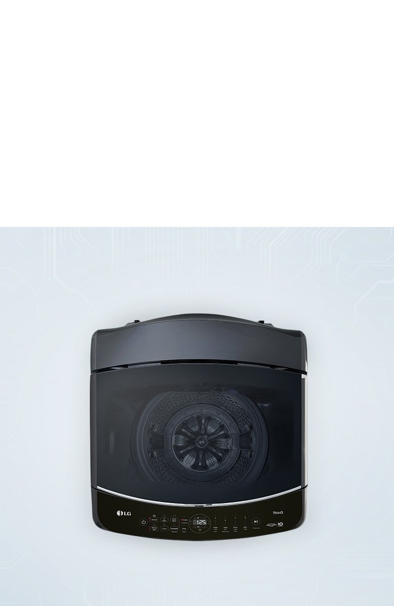 A video shows the panel of the washing machine expands and clicks the AI Wash button. Then, sensing the laundry in the drum and set automatically on a proper course for the laundry.
