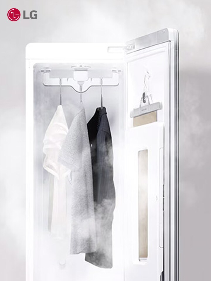 What is a Clothing Styler and Why You Need One in Your Wardrobe