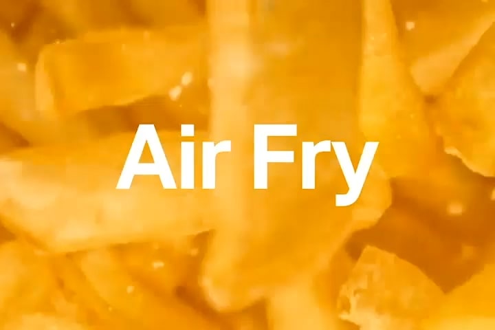 The image shows golden fries up close, with the bold text “Air Fry” in the center—indicating Air Fry function.