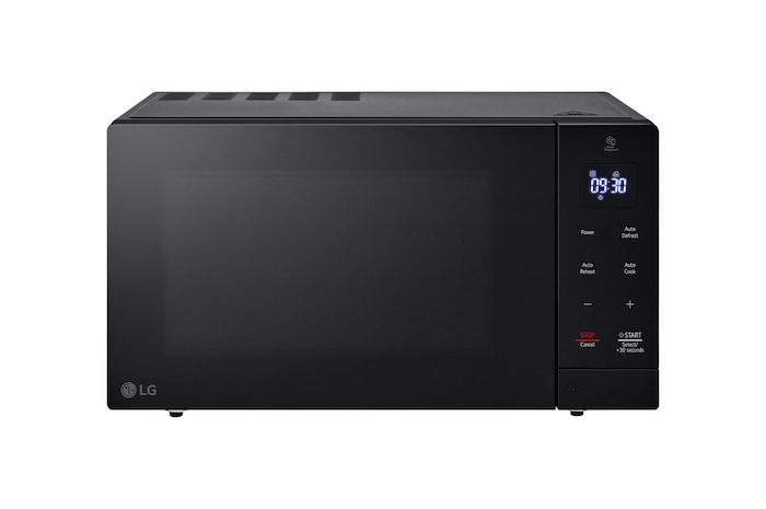 Front view of 30L NeoChef™ Solo Microwave Oven in Black Finish, MS3032JAS
