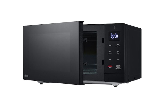 LG 30L NeoChef™ Solo Microwave Oven in Black Finish, MS3032JAS