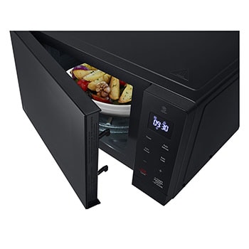 LG 30L NeoChef™ Solo Microwave Oven in Black Finish, MS3032JAS