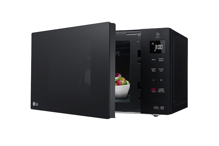 LG 42L NeoChef™ Solo Microwave Oven in Black Finish, MS4235GIS