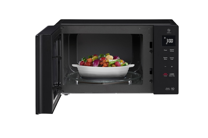 LG 42L NeoChef™ Solo Microwave Oven in Black Finish, MS4235GIS