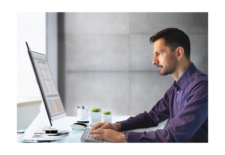 Issues can be managed remotely with an LG ConnectedCare DMS solution.