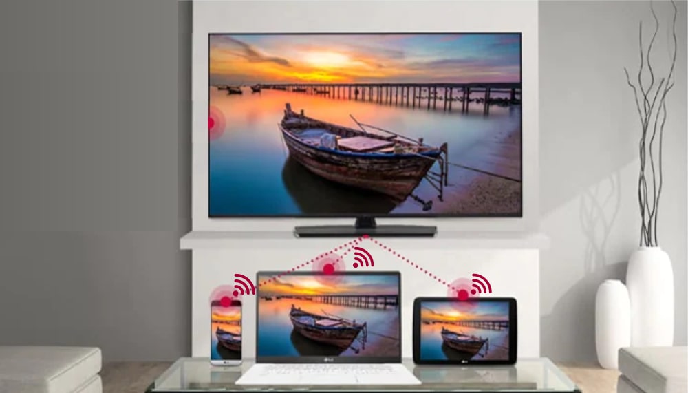 With the TV’s SoftAP function, connect other devices such as mobile phones, laptops, and tablets.