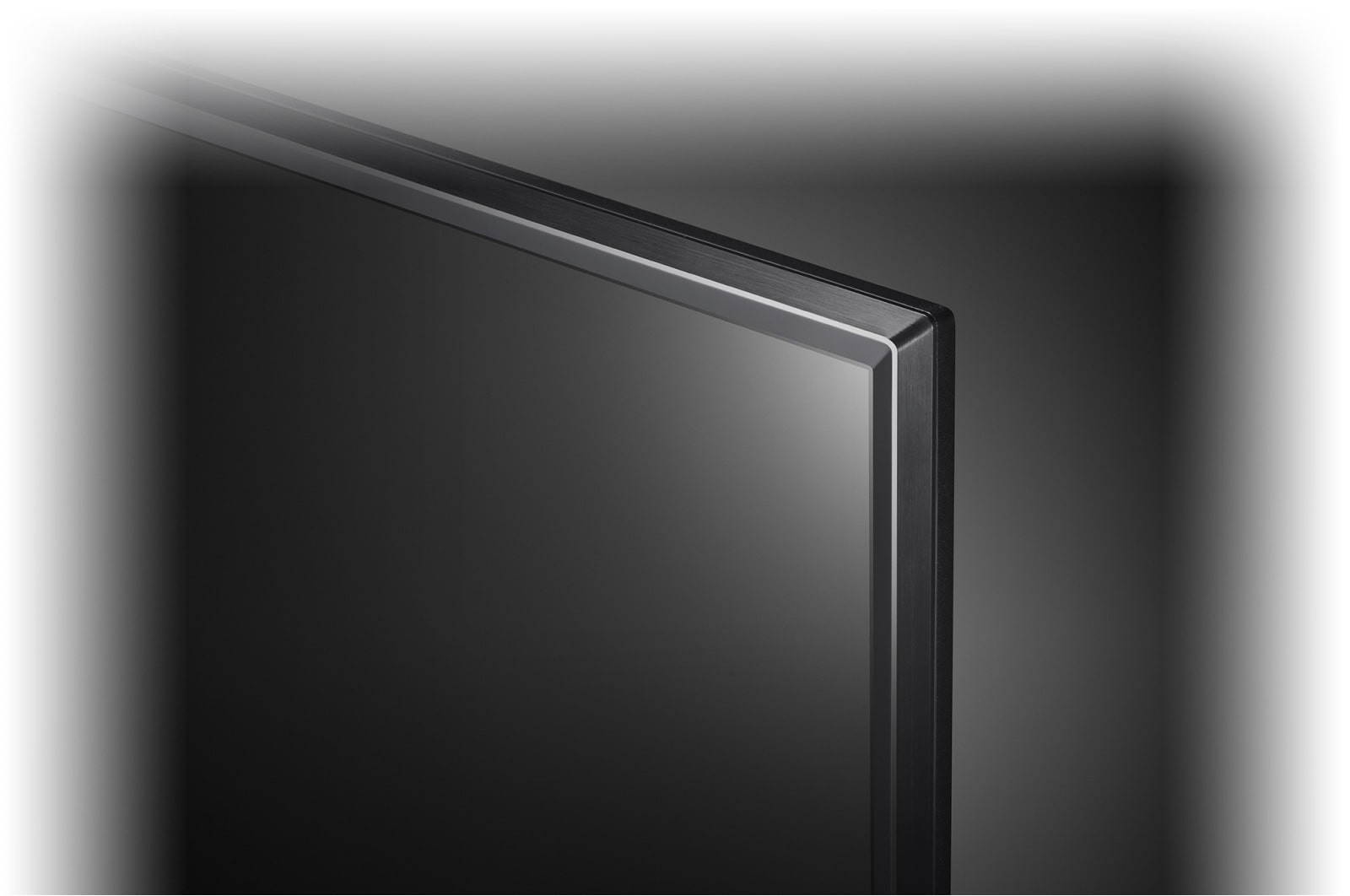 LG 86" UHD Commercial TV, 86UU640C