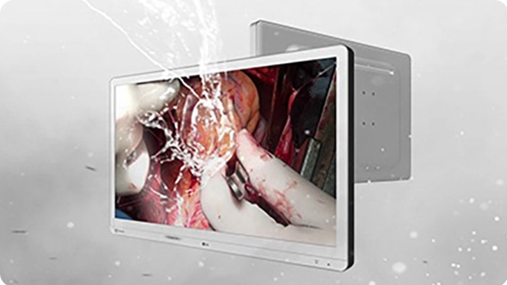 The video shows a medical display being splashed with water, highlighting its IP45 rating for the front and IP32 for the rest, indicating water and dust resistance. The video shows a medical display being splashed with water, highlighting its IP45 rating for the front and IP32 for the rest, indicating water and dust resistance.
