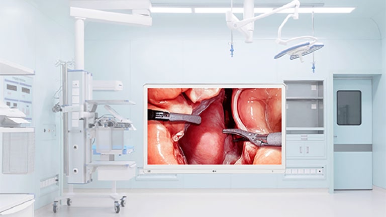 LG Launches 4K Surgical Monitor With Intelligent Features To Optimize Surgical Workflow