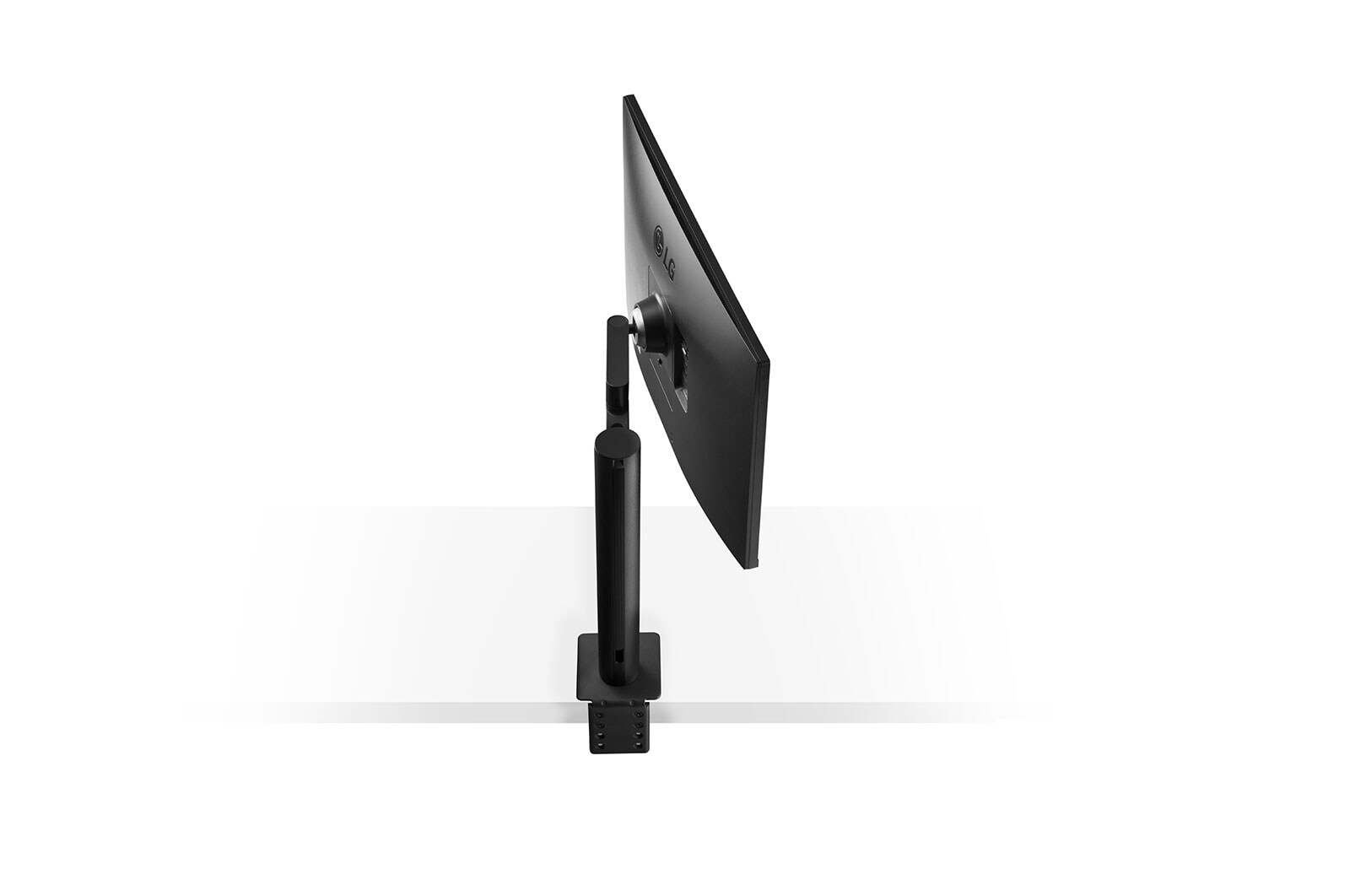 LG Monitor QHD Ergo IPS de 27'' con USB Tipo-C™, 27QN880-B