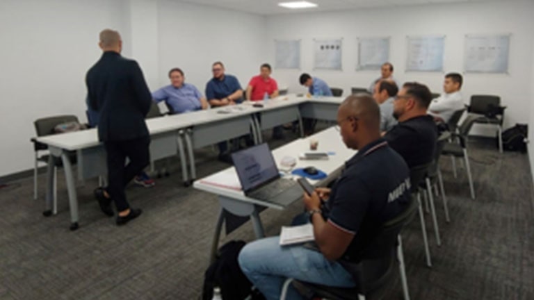 Visita de clientes LG Chile al Nuevo Centro de Negocios LG de Latinoamérica