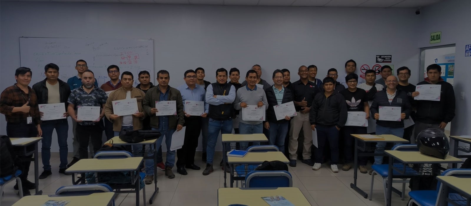 Controles VRF e interconexión con equipos externos