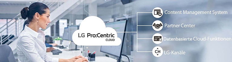 Die Frau arbeitet über Pro:Centric Cloud.