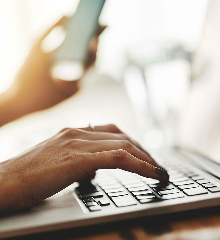 solar_news_stellen-sie-mit-uns-auf-solarenergie-um_m_1566376462446