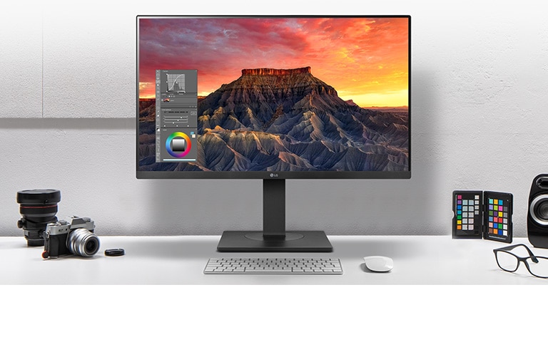 27" UHD 4K IPS-Display.