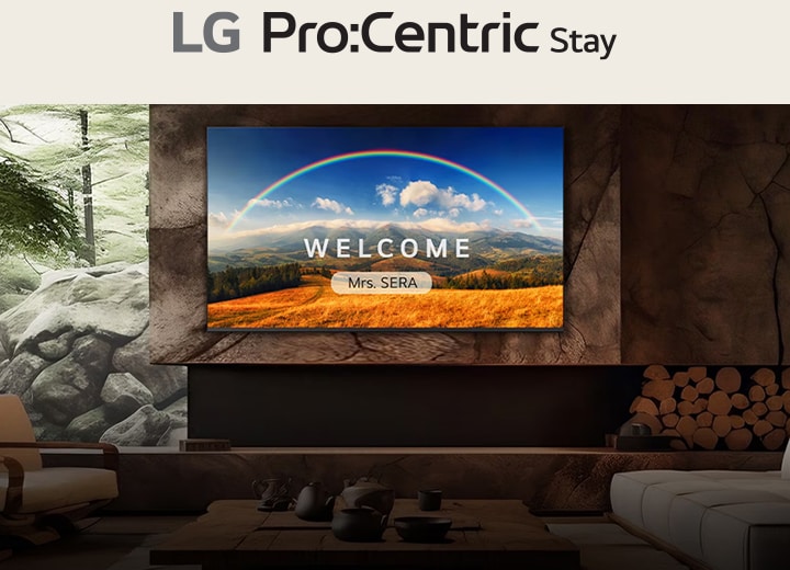 Une TV gérée par la solution Pro:Centric Stay est installée sur le mur de la chambre.