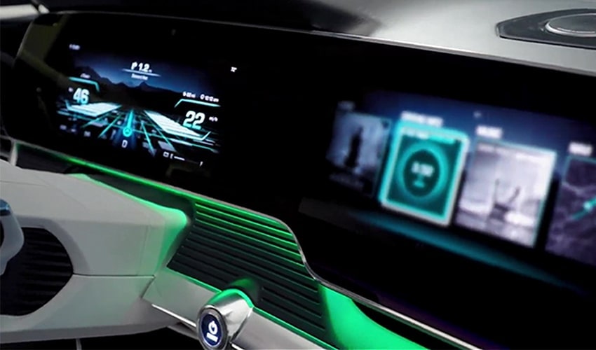 In-vehicle display for a better customer experience