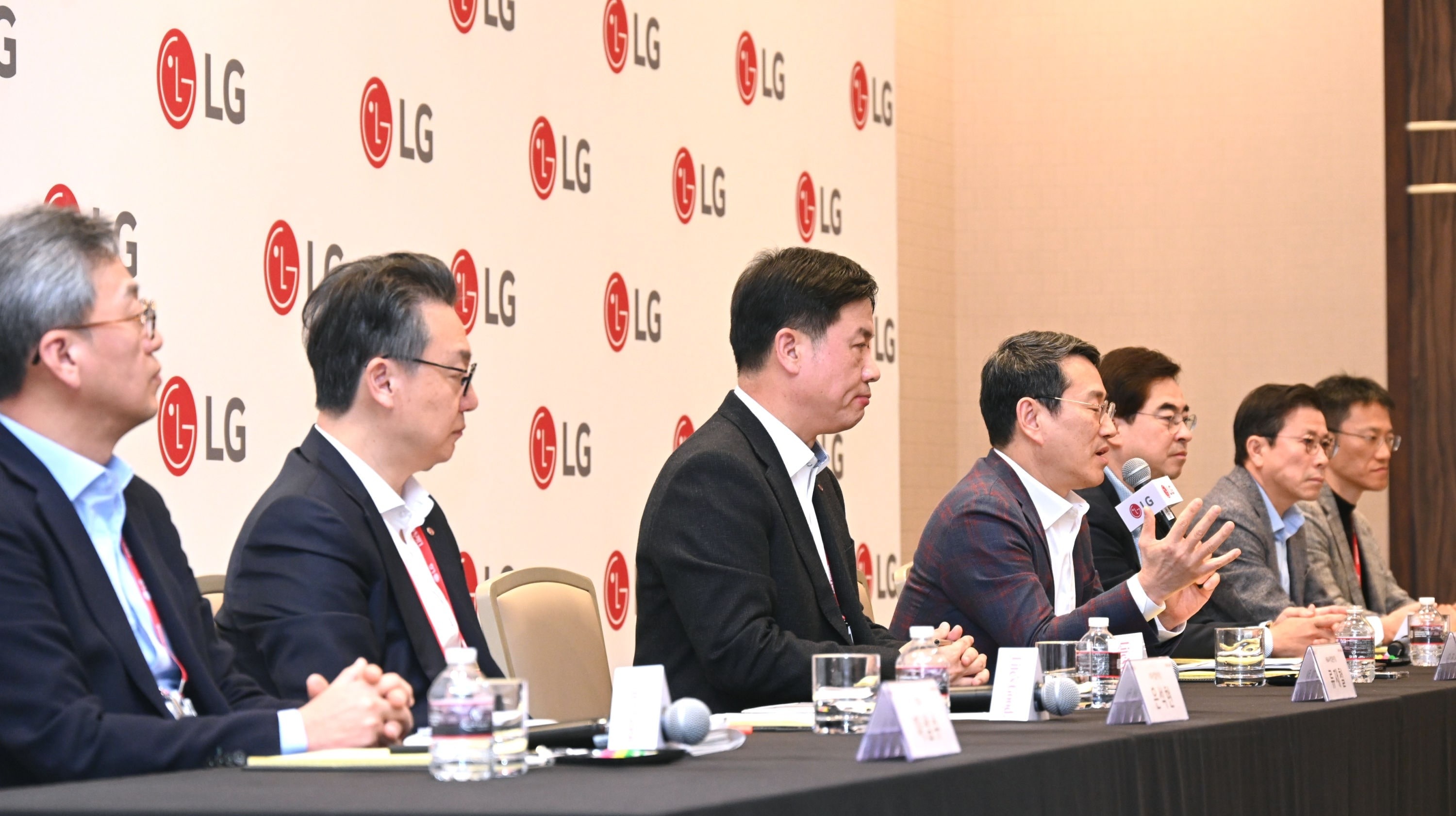 LG CEO and Key Executives Share Plan to Achieve ‘Future Vision 2030’ Goal