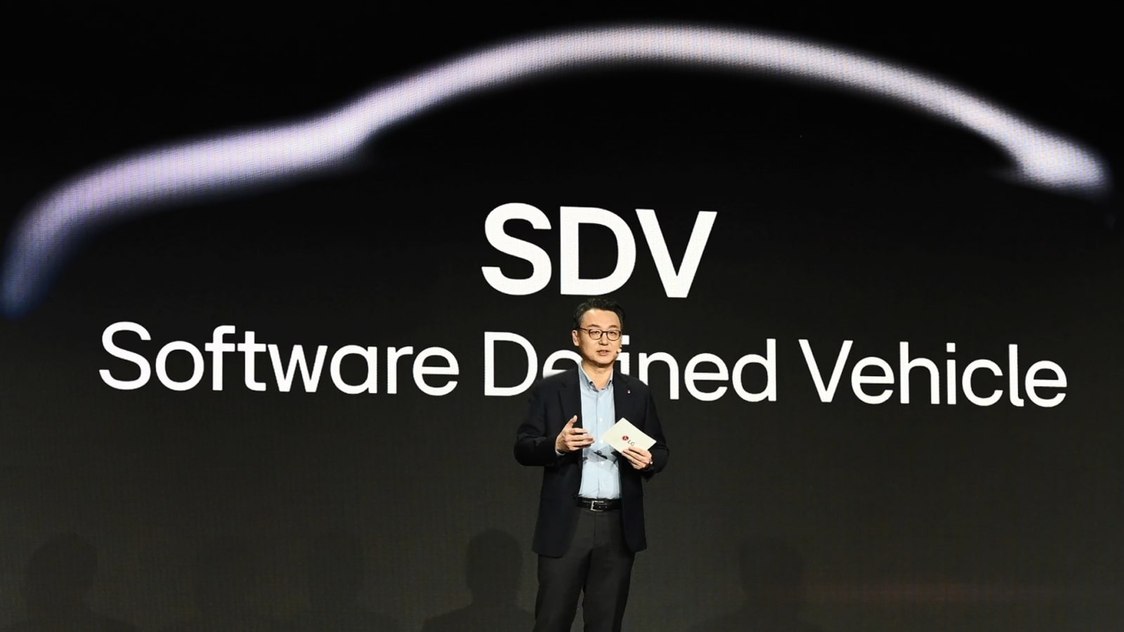 LG Vehicle Solution Company President Wins 2025 MotorTrend SDV Innovator Award