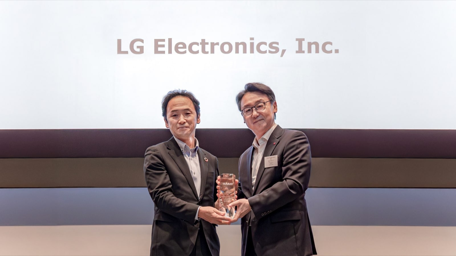 How LG Realizes Customer Value by Supporting BMW Group