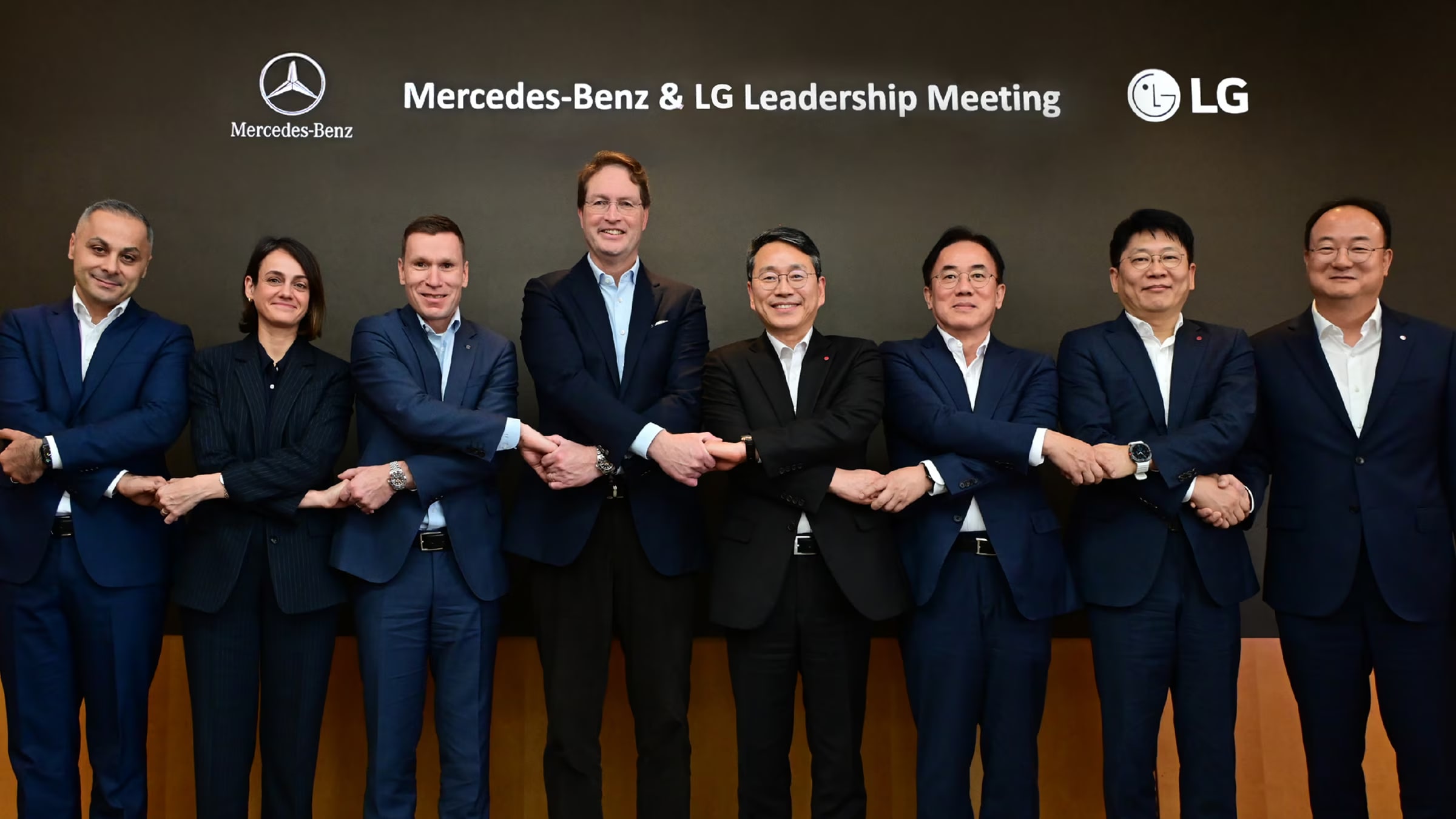 LG and Mercedes-Benz Discusses Expanding "One LG Solution" Collaboration