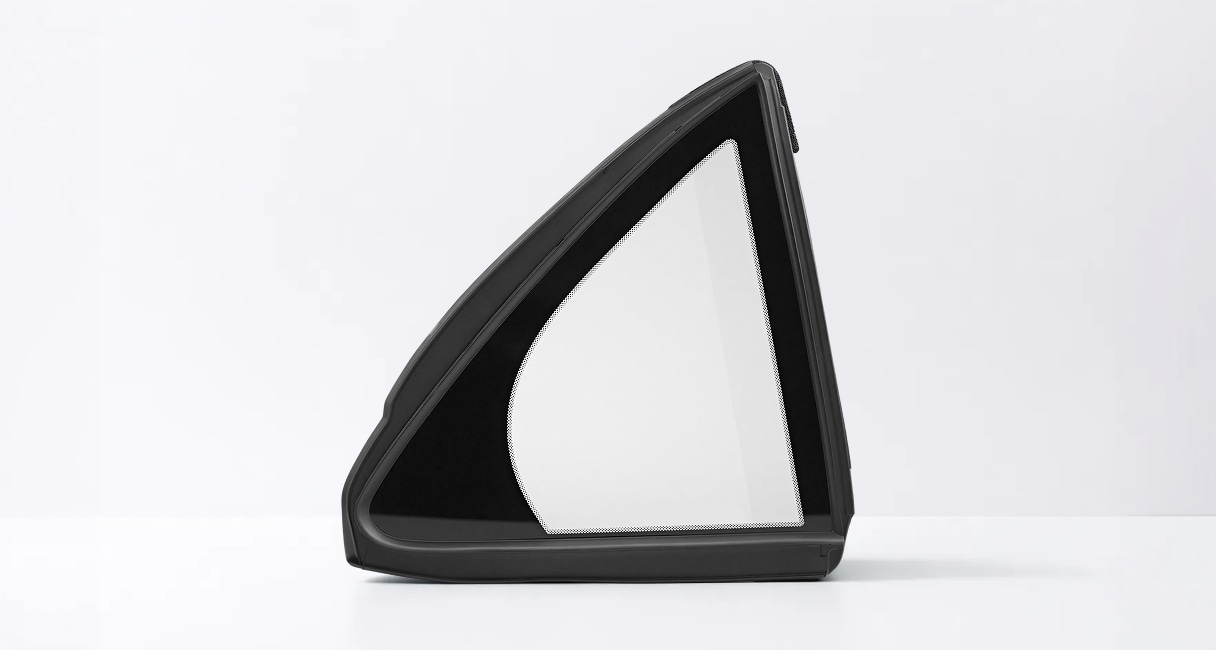 Integrated-antenna type TCU