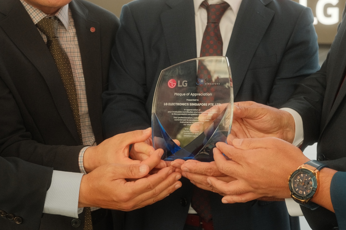 From First Impression to Lasting Impact: How LG and Suntec Singapore Are Redefining Visual Storytelling at Scale