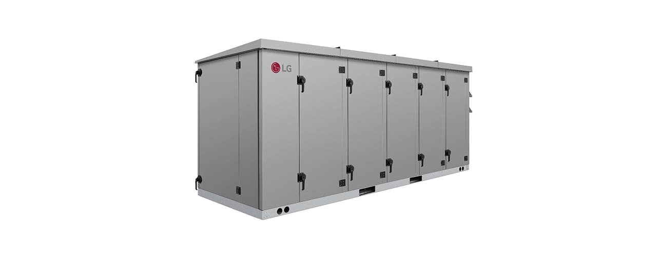 The figure compares OA+RA HVAC System and integrated HVAC system
