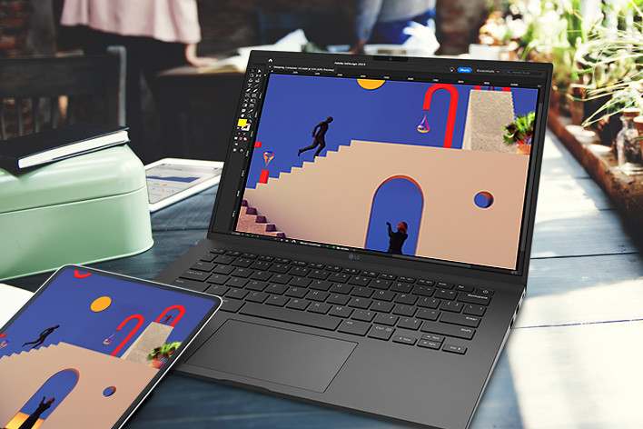 expand display with mobile device.	
