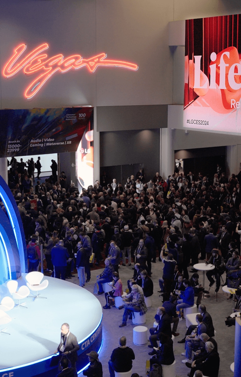 LG CES 2024 exhibition hall picture