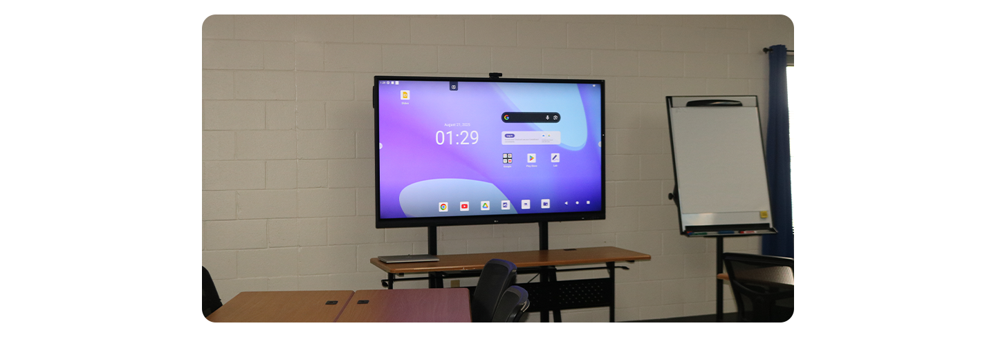 Sahuarita Intermediate School purchased LG CreateBoard interactive smart boards for selected classrooms