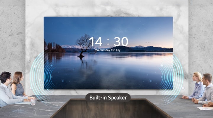 The white snowy landscape is displayed stably with reduced flickering, creating an immersive viewing experience.