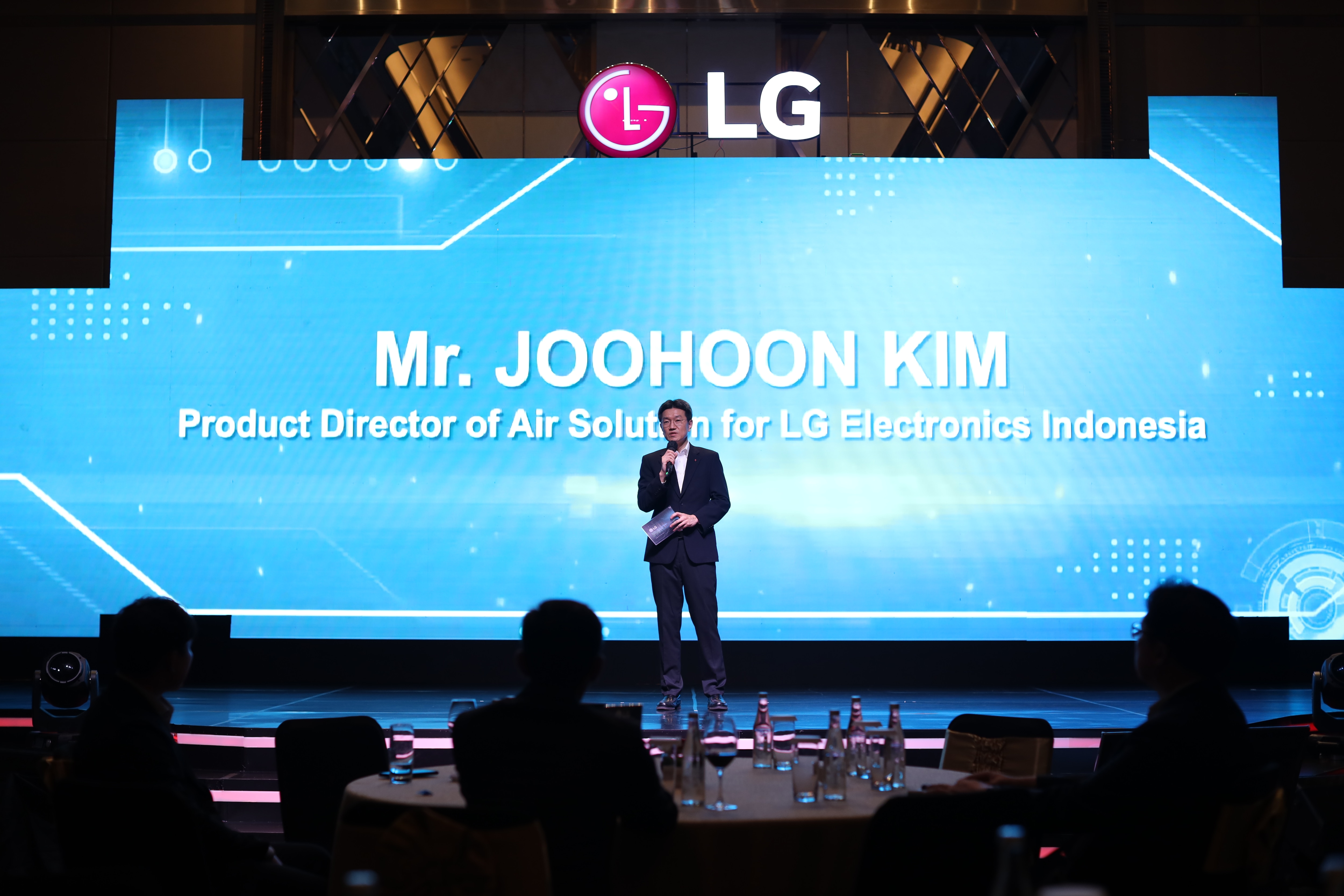 LG Luncurkan Multi V i Solusi AC Komersial Hemat Energi Dengan