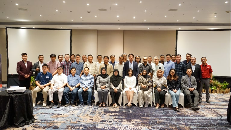 Kegiatan LG SAC Dealer Seminar di Kota Surabaya: Mengembangkan Bisnis HVAC di Indonesia