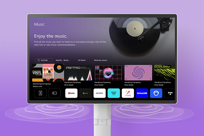 Layar LG Smart Monitor Swing menampilkan antarmuka aplikasi musik.