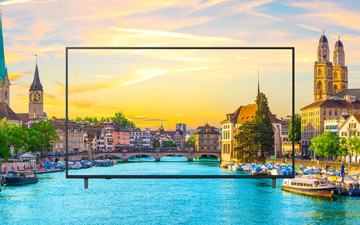 4K UHD, Vibrant Viewing in Ultra High Resolution