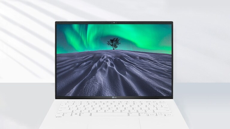 It shows a display of gram without screen reflecting.