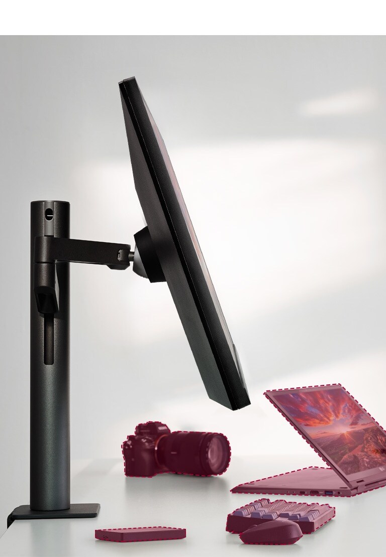 LG 34WN780-B Clutter-Free Desk Setup