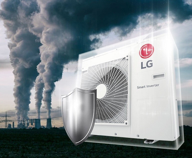 Fábricas emiten humo oscuro al fondo, mientras una unidad LG Smart Inverter, en una caja transparente con escudo metálico, se encuentra a la derecha.