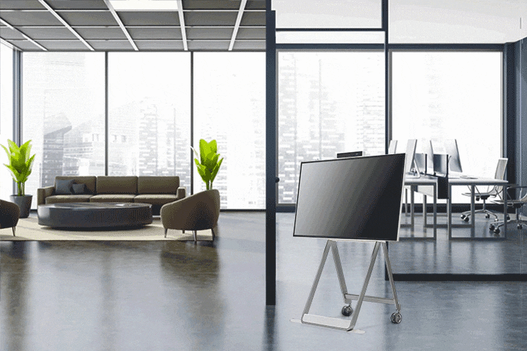 Easy Transport with a Movable Stand1