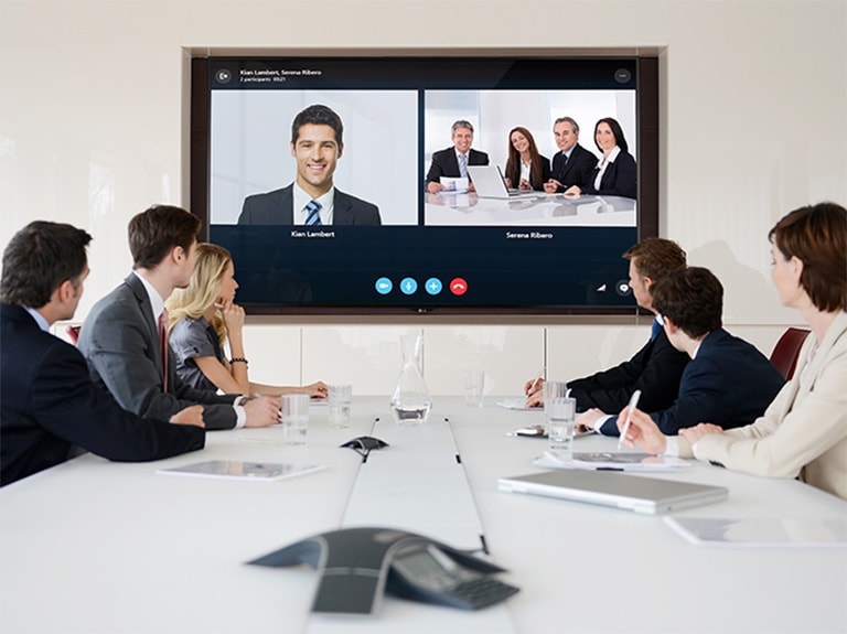 Phòng hội nghị qua web1