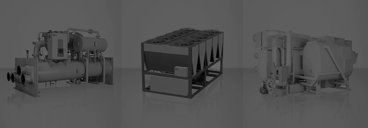 Ba loại Máy làm lạnh LG đặt cạnh nhau, Máy làm lạnh ly tâm ở bên trái, Máy làm lạnh trục vít làm mát bằng không khí ở giữa và Máy làm lạnh hấp thụ ở bên phải.