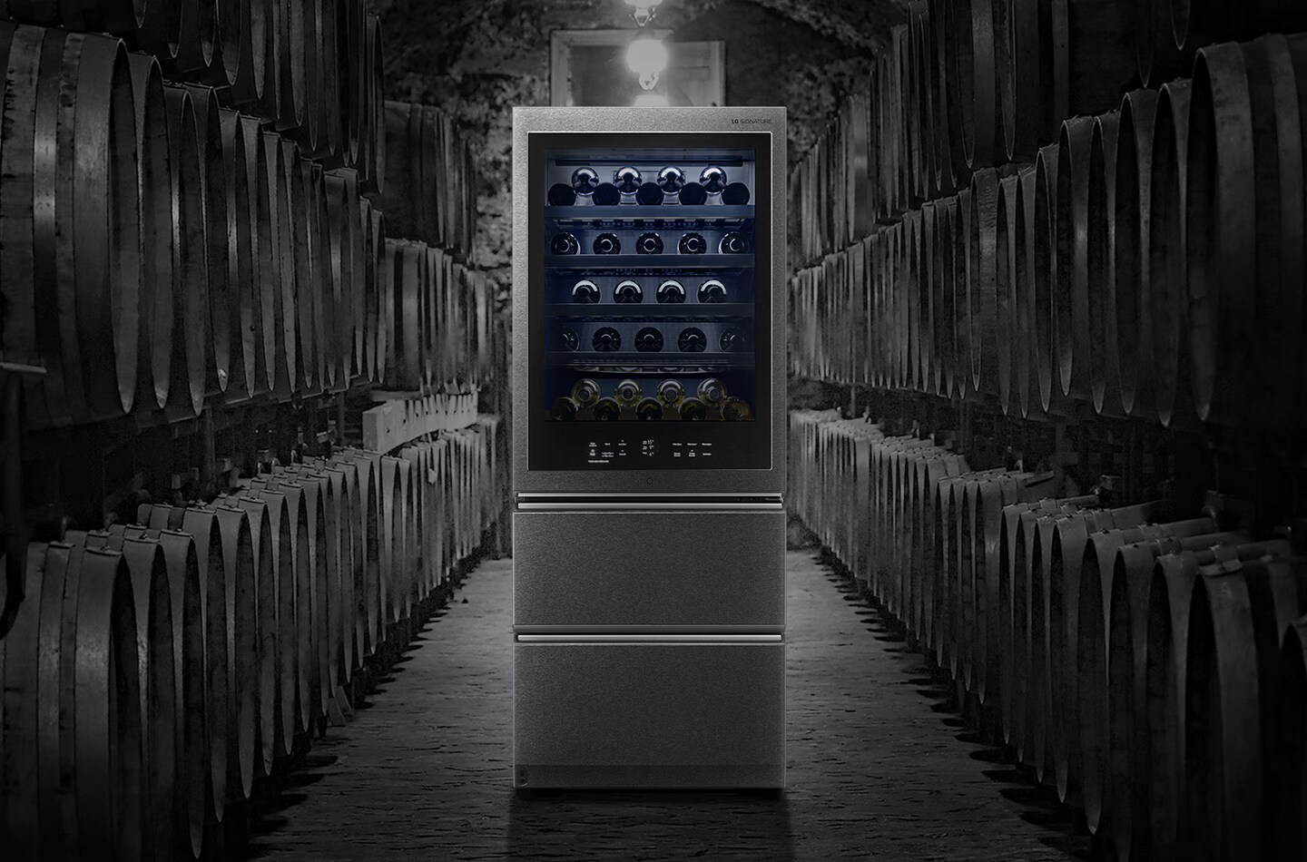 LG SIGNATURE Wine Cellar is laid right in the middle of the wine storage with the light of insta view is turned on.
